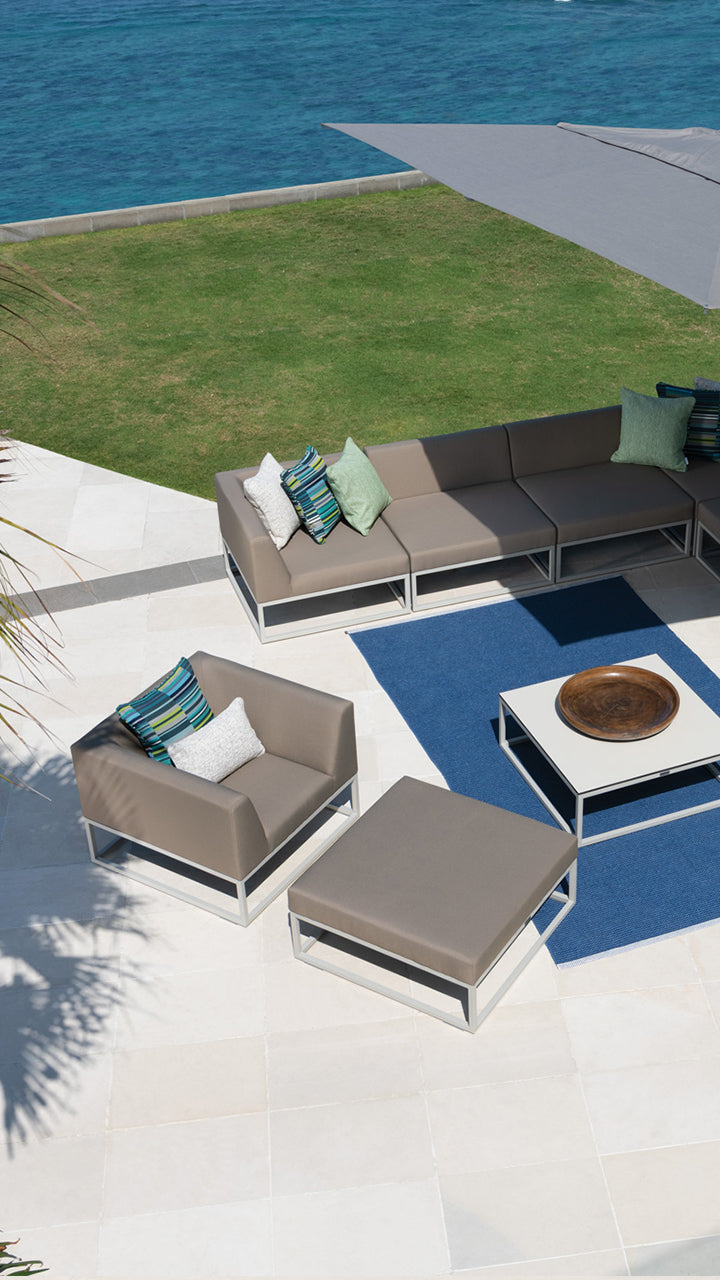 Outdoor furniture on sale outlet store